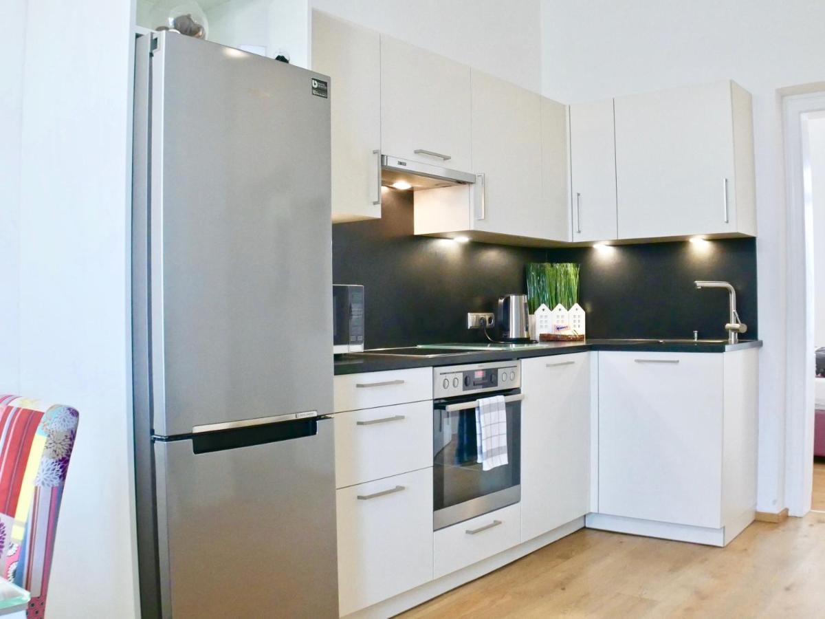 Suite Mutters Innsbruck Esterno foto