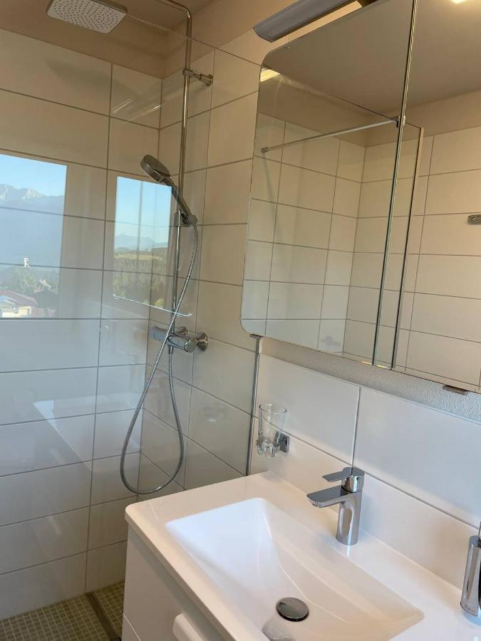 Suite Mutters Innsbruck Esterno foto