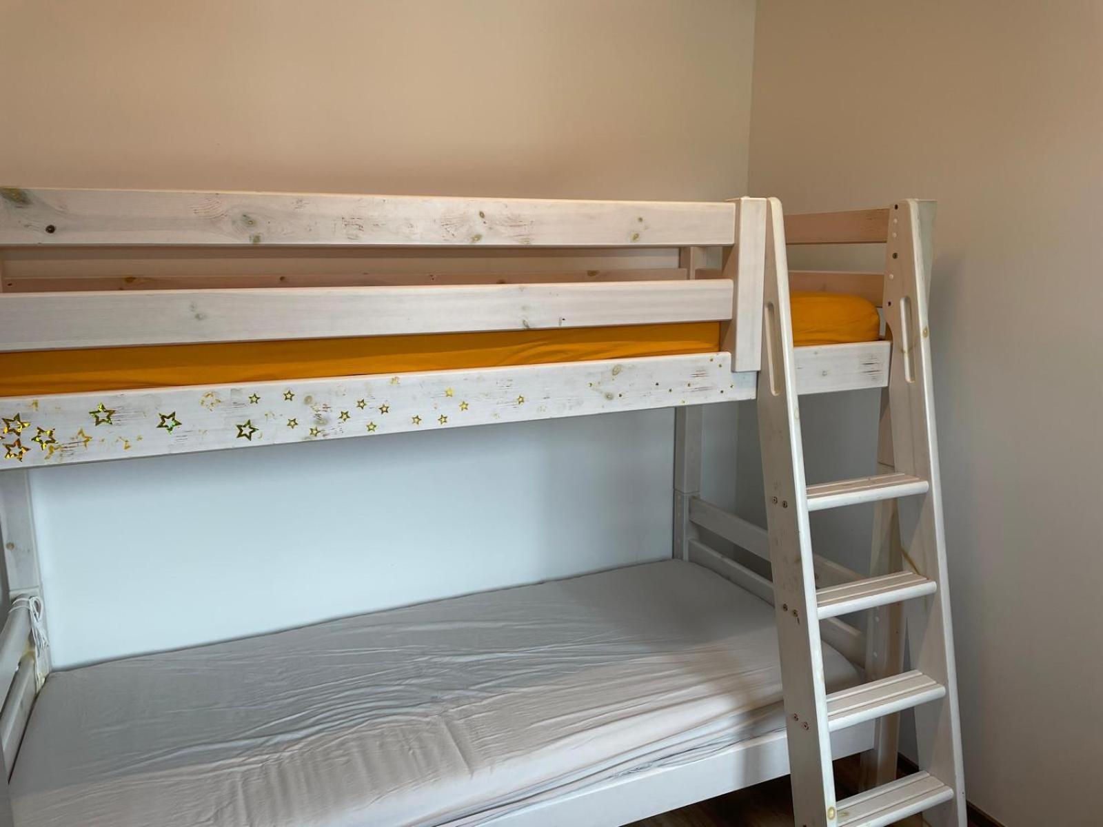 Suite Mutters Innsbruck Esterno foto